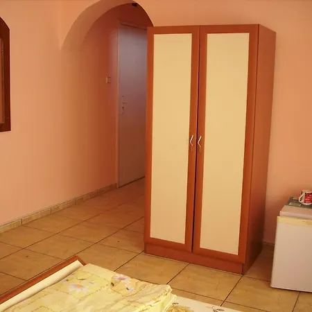 Guest House Ravda * רבדה
