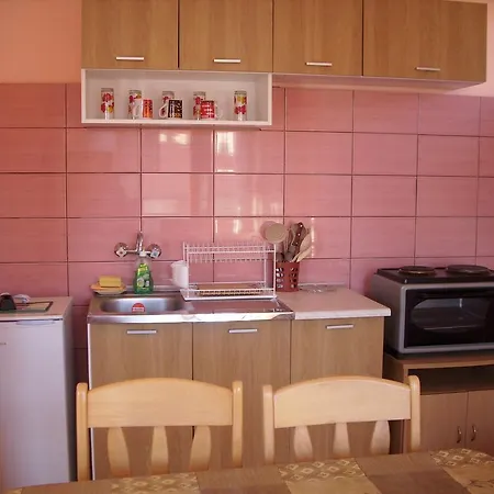 Guest House Ravda * רבדה