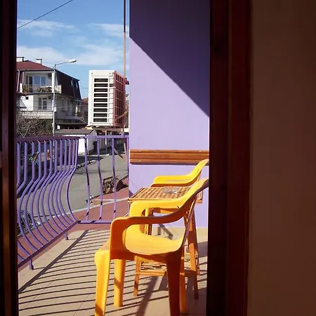 Guest House Ravda Konukevi *